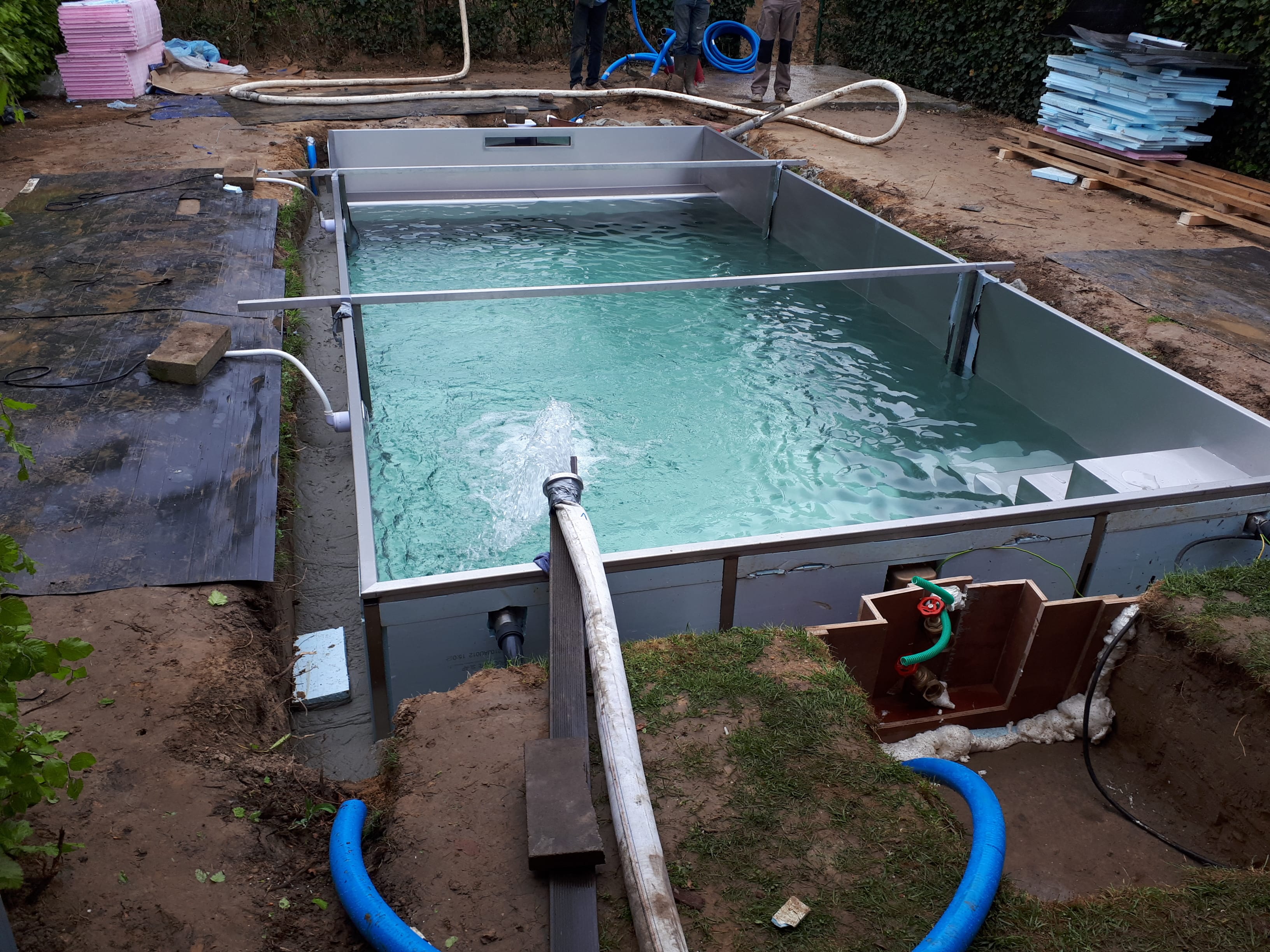 Zwembaden in structuurbeton